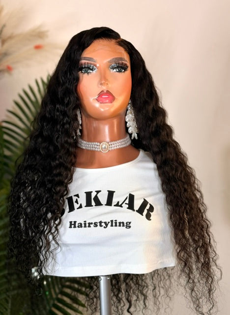Italian curls in natural black